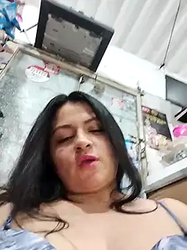 Snapshot of Linda_Lars chatting on March 17, 5:23 am Linda Lars online show from March 17, 5:23 am