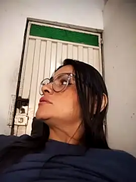 Linda Lars online show from November 10, 3:05 am