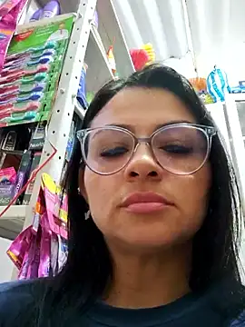 Linda Lars online show from December 17, 3:51 pm