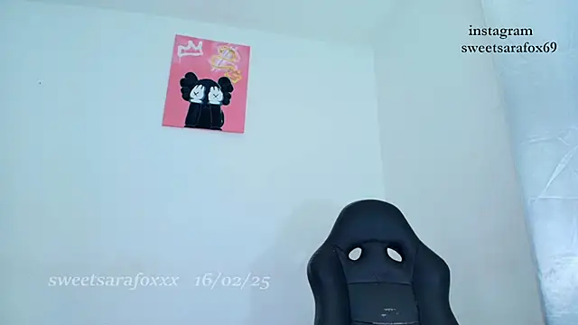 sweetsarasofia online show from February 16, 8:22 pm