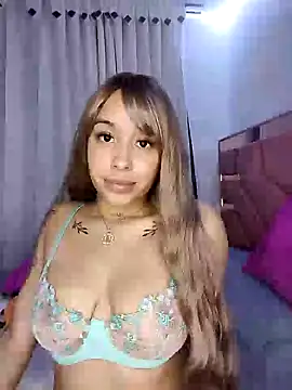 Snapshot of MarieLeon chatting on January 24, 2:18 am MarieLeon online show from January 24, 2:18 am