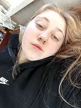 Snapshot of AnastasiaSky19 chatting on November 14, 8:35 am AnastasiaSky19 online show from November 14, 8:35 am