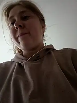 Snapshot of AnastasiaSky19 chatting on November 18, 8:52 am AnastasiaSky19 online show from November 18, 8:52 am