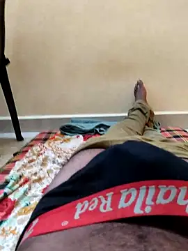 Snapshot of boy_BeardGallery chatting on October 11, 12:32 am boy BeardGallery online show from October 11, 12:32 am