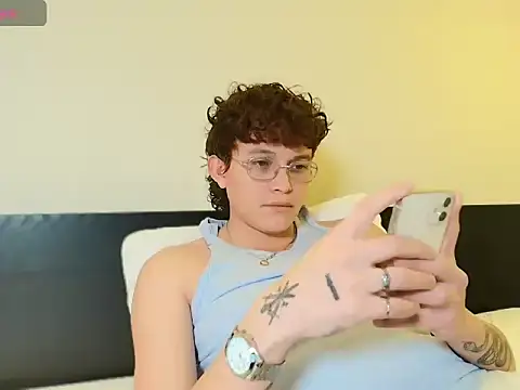 ccamilo-andress online show from March 4, 8:59 pm