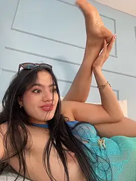 Snapshot of ariel_jonees chatting on September 14, 7:02 pm ariel jonees online show from September 14, 7:02 pm