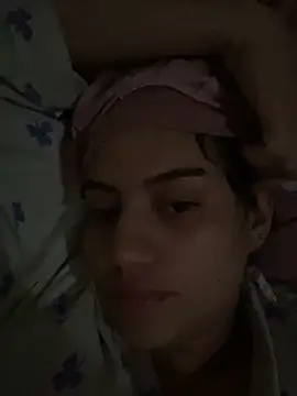 Snapshot of ariel_jonees chatting on November 10, 6:45 am ariel jonees online show from November 10, 6:45 am