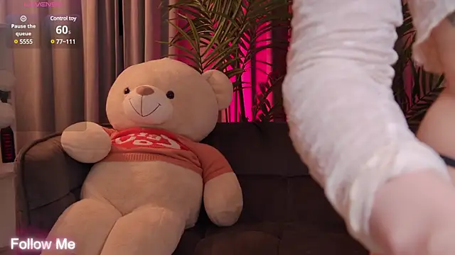 MaryReel online show from March 3, 6:44 pm