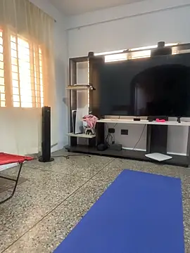 Snapshot of hollymollyxoxo chatting on October 13, 2:50 pm hollymollyxoxo online show from October 13, 2:50 pm