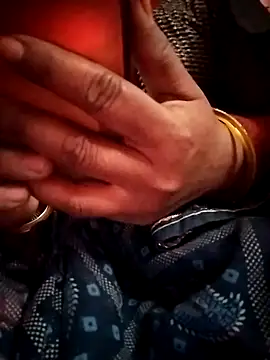 Snapshot of Cutkajal chatting on December 29, 4:51 pm Cutkajal online show from December 29, 4:51 pm