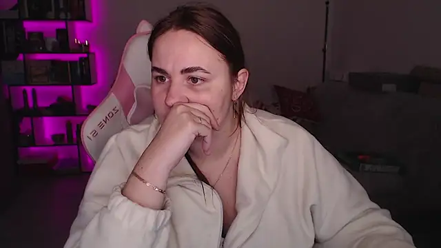 SexyWitch 666 online show from December 18, 4:40 am