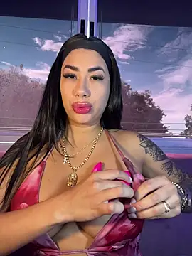 kiim taaylor online show from October 29, 1:02 pm