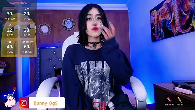 Bunny O online show from March 1, 8:10 pm