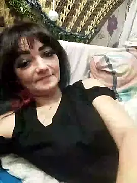 Snapshot of SweetLeila40 chatting on January 4, 5:58 am SweetLeila40 online show from January 4, 5:58 am