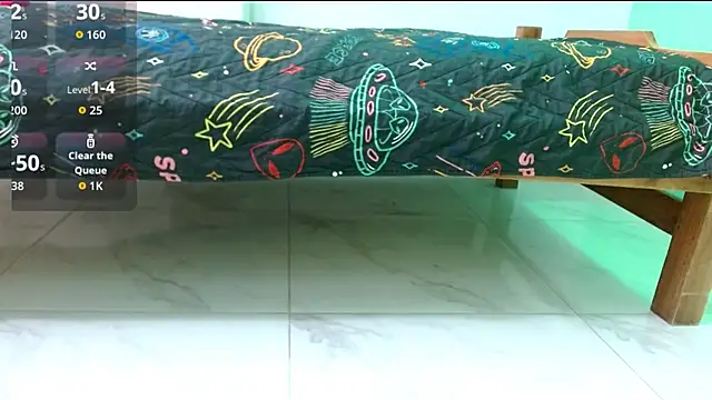 evaleribigtits18 online show from July 20, 2:04 am