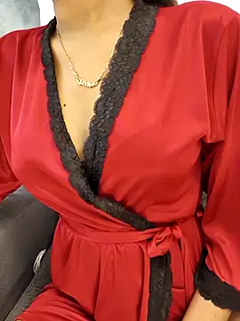 Snapshot of yhona_darling chatting on May 21, 10:55 am yhona darling online show from May 21, 10:55 am