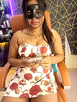 Hot Urvi online show from February 13, 9:55 pm