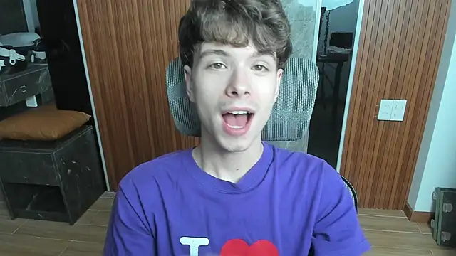 calvin love you online show from May 8, 5:07 pm