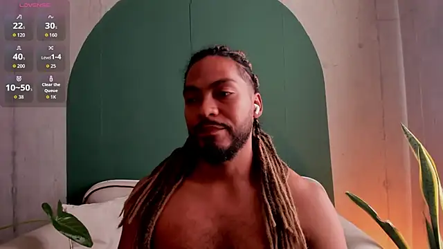 Snapshot of noah_jones__ chatting on March 11, 8:59 pm noah jones online show from March 11, 8:59 pm