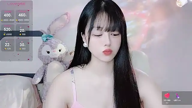 Lydia 170 online show from January 4, 10:45 pm