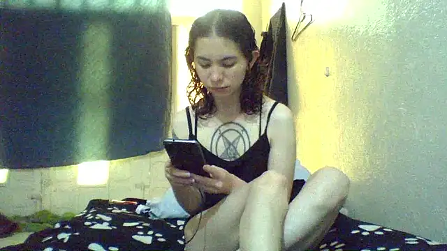 CELEna098rs707 online show from February 13, 6:37 pm