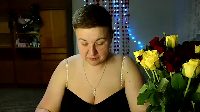 Snapshot of Annet1912 chatting on February 3, 6:07 pm Annet1912 online show from February 3, 6:07 pm