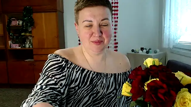 Snapshot of Annet1912 chatting on February 7, 12:28 pm Annet1912 online show from February 7, 12:28 pm