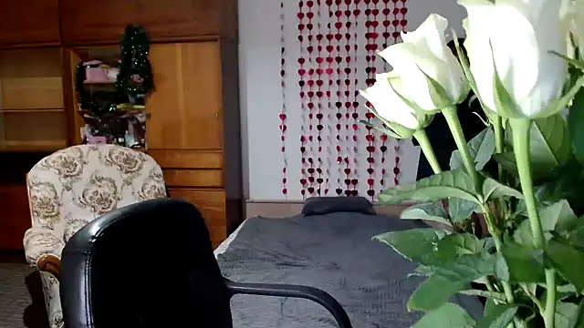 Snapshot of Annet1912 chatting on February 12, 5:58 pm Annet1912 online show from February 12, 5:58 pm