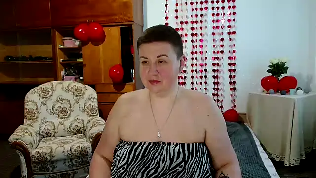 Snapshot of Annet1912 chatting on February 14, 12:47 pm Annet1912 online show from February 14, 12:47 pm