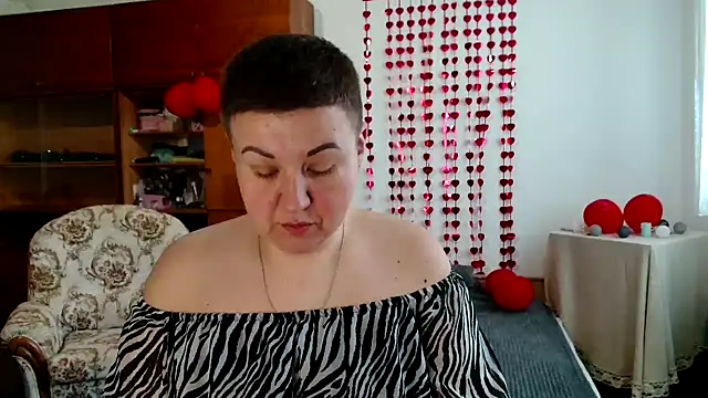 Snapshot of Annet1912 chatting on February 25, 9:42 am Annet1912 online show from February 25, 9:42 am