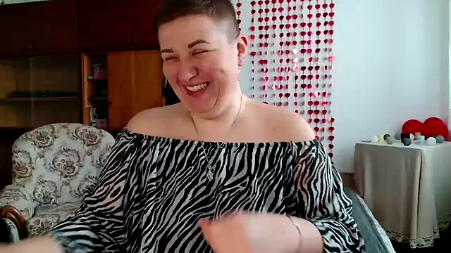 Snapshot of Annet1912 chatting on March 11, 9:56 am Annet1912 online show from March 11, 9:56 am