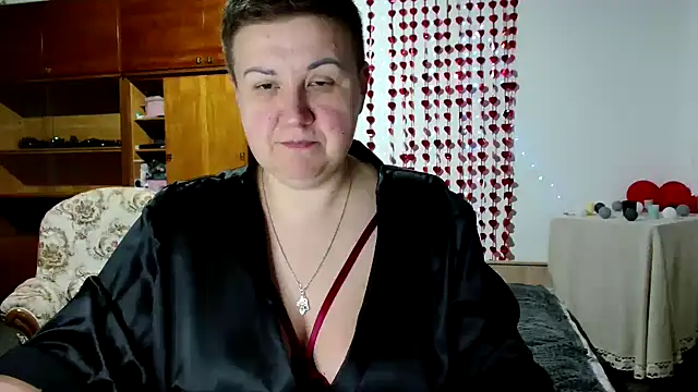 Snapshot of Annet1912 chatting on March 17, 7:04 pm Annet1912 online show from March 17, 7:04 pm