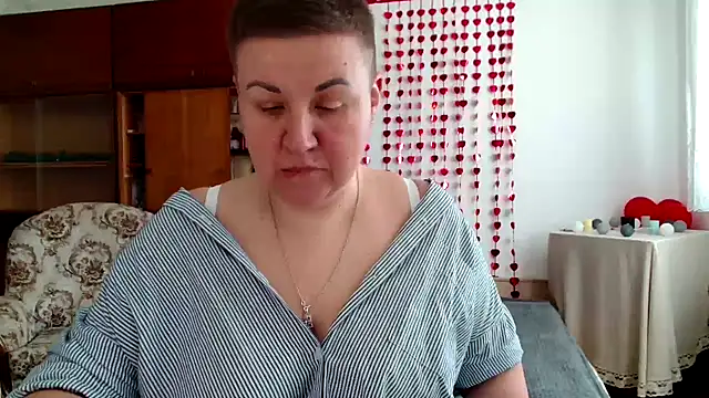 Snapshot of Annet1912 chatting on March 22, 10:49 am Annet1912 online show from March 22, 10:49 am