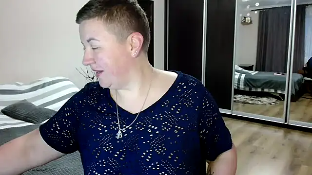 Snapshot of Annet1912 chatting on September 16, 3:57 pm Annet1912 online show from September 16, 3:57 pm