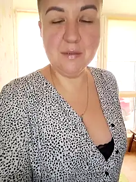 Snapshot of Annet1912 chatting on March 6, 9:39 am Annet1912 online show from March 6, 9:39 am