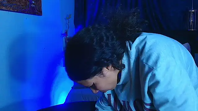 Snapshot of avans_15 chatting on February 6, 8:39 am avans 15 online show from February 6, 8:39 am