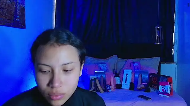 Snapshot of avans_15 chatting on February 25, 8:19 pm avans 15 online show from February 25, 8:19 pm