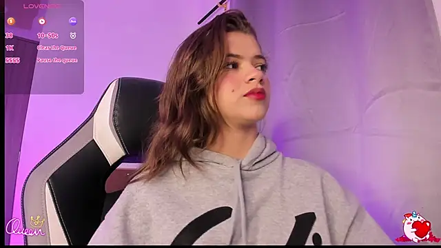 PaigeJayden online show from February 12, 2:50 am