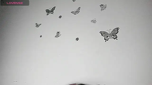 Snapshot of Sophie_sweett19 chatting on January 7, 1:17 am Sophie sweett19 online show from January 7, 1:17 am