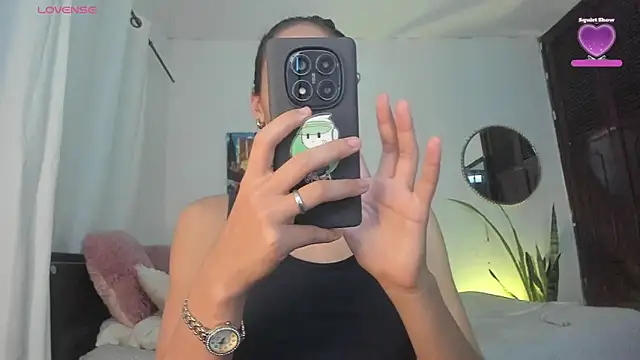 Snapshot of Sophie_sweett19 chatting on November 9, 2:54 am Sophie sweett19 online show from November 9, 2:54 am