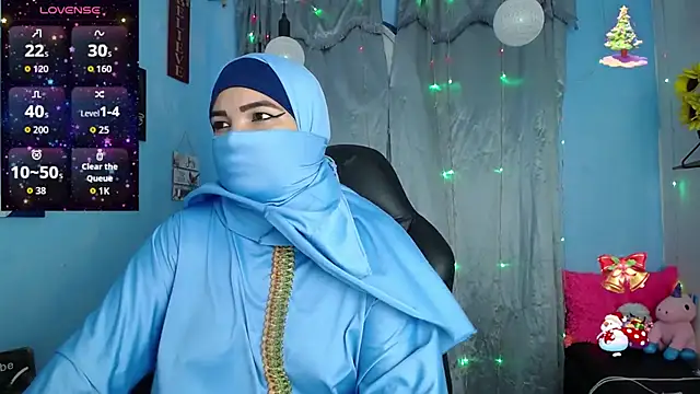 Snapshot of Falak-Yasin chatting on November 17, 12:22 pm Falak-Yasin online show from November 17, 12:22 pm