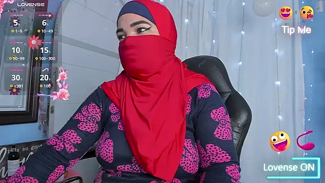 Snapshot of Falak-Yasin chatting on July 6, 12:46 pm Falak-Yasin online show from July 6, 12:46 pm