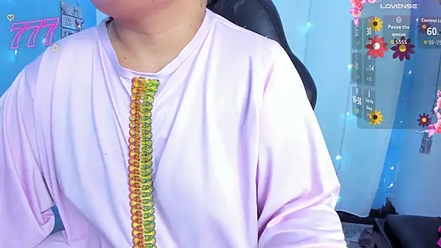 Snapshot of Falak-Yasin chatting on July 19, 1:48 pm Falak-Yasin online show from July 19, 1:48 pm