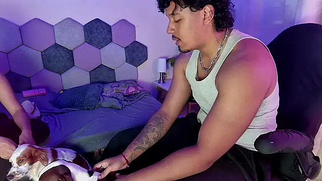 Snapshot of Horny_tgn chatting on July 21, 6:21 pm Horny tgn online show from July 21, 6:21 pm