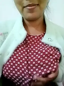 Snapshot of Arohi_is_Live chatting on January 22, 9:35 am Arohi is Live online show from January 22, 9:35 am