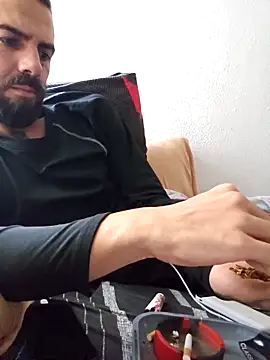 charlye inkkkk online show from November 11, 8:14 am