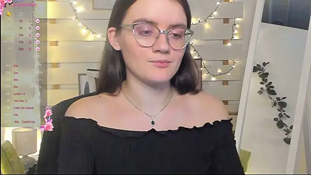 Snapshot of Josephine_jo chatting on November 23, 8:19 pm Josephine jo online show from November 23, 8:19 pm