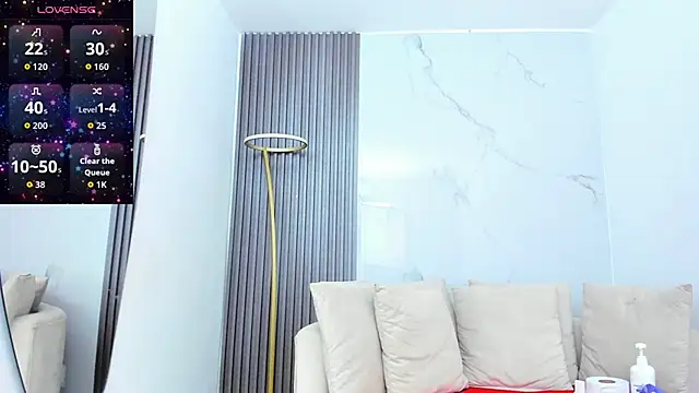 ebonydreams01 online show from October 8, 11:30 am