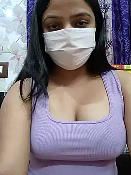 Snapshot of Myloveurvi chatting on December 17, 3:06 pm Myloveurvi online show from December 17, 3:06 pm