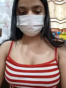 Snapshot of Myloveurvi chatting on January 23, 7:22 am Myloveurvi online show from January 23, 7:22 am